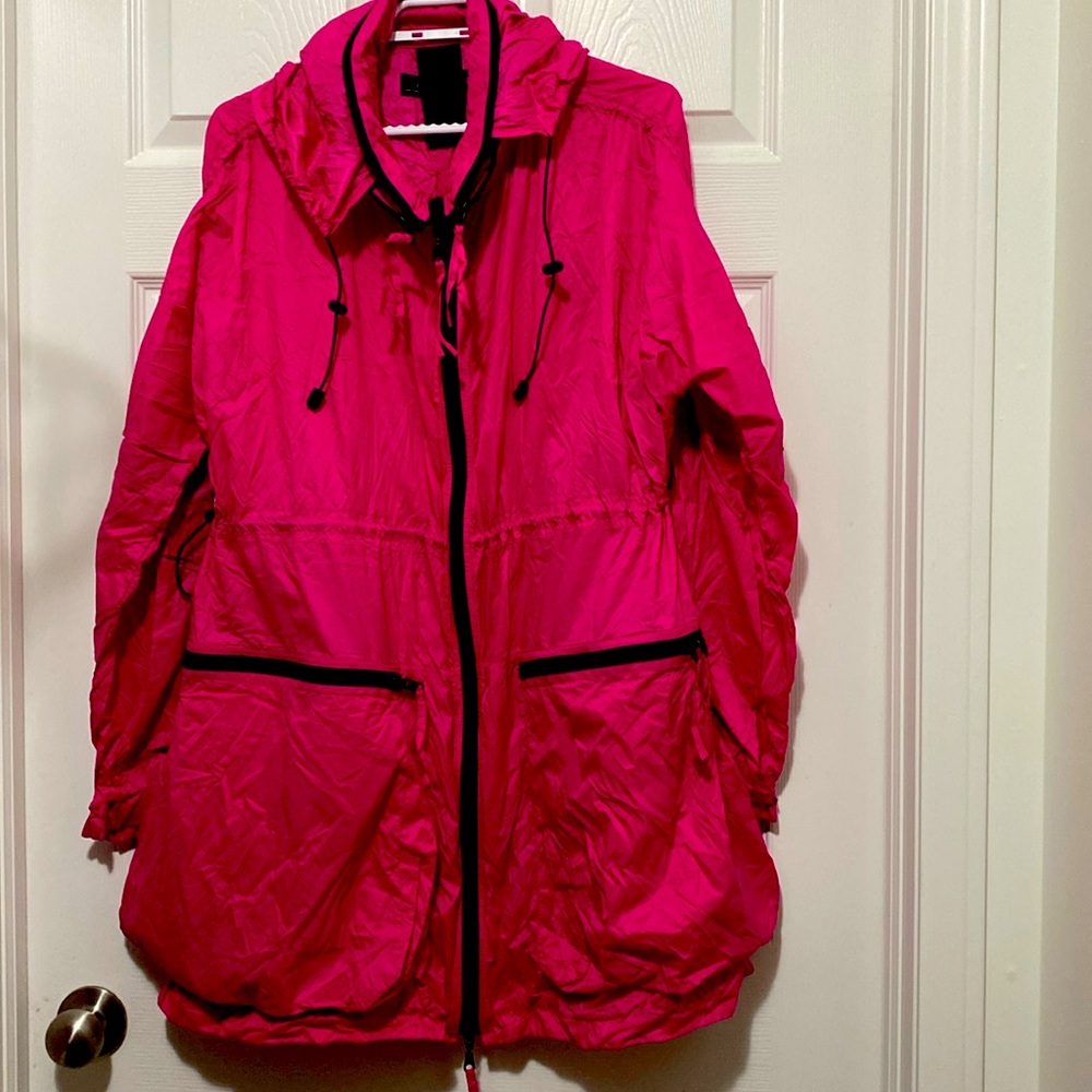 Pre-❤️ Zara Woman Small Fuschia Pink Packable Wind Breaker